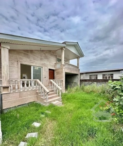 ویلا باغ نیم پیلوت 210 متری شهرک برند سند تک‌برگ