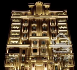 تک واحدی پنت هاوس  ۲۶۰  متر  بدون مشابه  مجلل