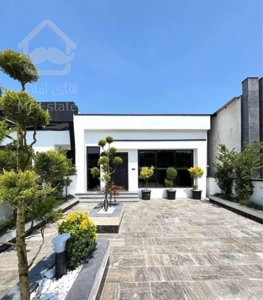 ویلافلت۲۳۰متری/حیاطبزرگ‌ودلباز/امنیت بالا/ارزنده