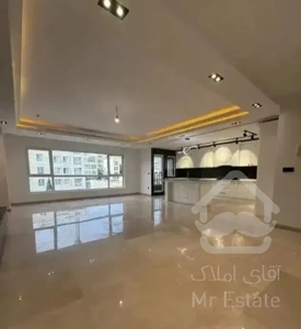 ۱۶۱متر۳خواب/۲پارکینگ/فول جنوبی/بنفشه/شهرک راه آهن