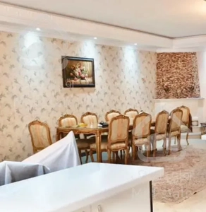 ۱۷۰متر آپارتمان مسکونی در فردوس شرق