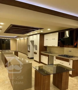 ۱۵۰ متر //مسکونی