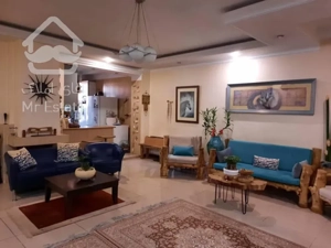 فروش مسکونی دوخوابه غرق نور فردوس شرق