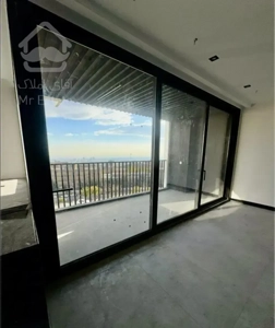 ۲۵۰ متر جردن کلید نخورده / غرق نور / مدرن