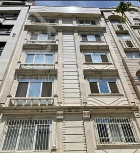 ۱۳۰متر آپارتمان/سعادت آباد/فول امکانات و مشاعات