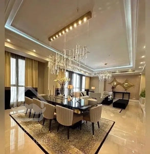 140 متر با تراسی قابل چیدمان // رو به حیاط