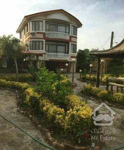 ویلای 800 متری سند دار استخردار در مرکز شهرلشت نشا