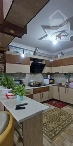 واحد شهری طبقه همکف حیاط دار