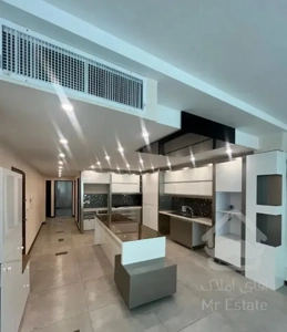 ۳ خواب تک واحدی ۲ پارکینگ / قصردشت