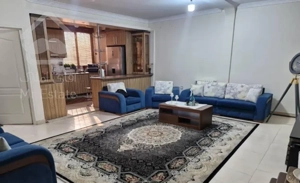 رهن آپارتمان ۷۴ متری ۲ خوابه طبقه ۱ در فردوسی