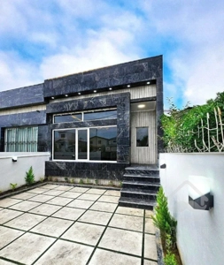 ویلا همکف دوخواب 150 متری شهرکی سندتک‌برگ