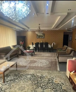 فروش آپارتمان ۱۷۵متر شمالی رو به حیاط فاز۱