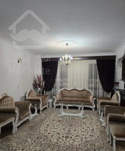 میدان ۷۶ / ۱۰۰ متر فول امکانات