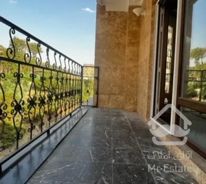 دارآباد ۱۰۰متر دو خواب نوساز تراس با ویو