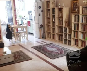 ۵۷متر،۵ساله،طبقه۵، ۳تا پارکینگ سندی