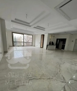 172 متر تاپ لوکیشن محمودیه « 3 پارکینگ سندی »