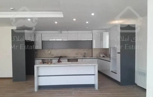 ۱۲۳متری تک واحدی نوساز قابل تبدیل