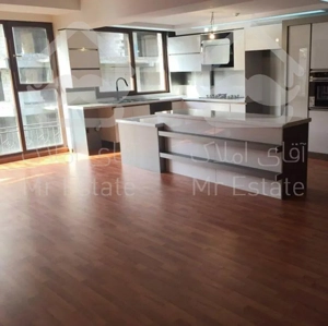 135متر شمال فردوس اعیان نشین آپارتمان