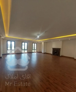 فرمانیه نارنجستان۳۰۰متر/۴خواب/۴پارکینگ/فایل شخص