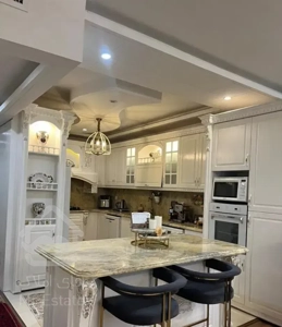 115 متر طبقه 3 رضاشهر