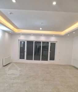 ۱۱۸ متری مستر دار / ۴۰۰ رهن/۳۵۰ وام خود مالکی