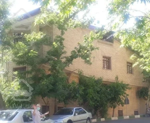 ویلا باغ ۲۰۰ متر