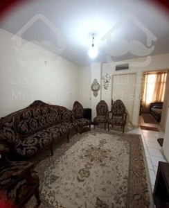 ۵۵ متر آپارتمان بازسازی۲ خواب چسبیده به مترو کمیل