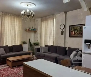 آپارتمان ۴۵ متری / طبقه همکف / ارومیه جمهوری