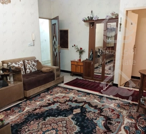 آپارتمان ۵۰ متر پارکینگ انباری طبقه اول مدنی جنوبی