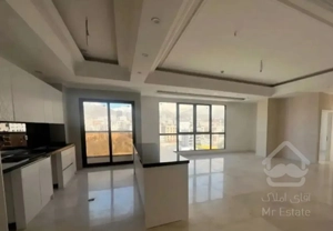 ۱۰۷ متر / ویو پارک / غرق نور /مهستان