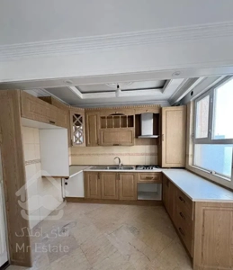 ۶۰ متر شهران جنوبی مجرد موجه شهران سالن پرده خور