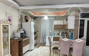 فاطمی۹۰متر/فول امکانات