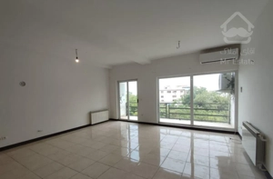 رهن واحد ۹۰ متری ویو باز مرکز شهر