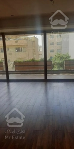 اپارتمان ۱۳۵ متر ۲ خواب غربی عراقی