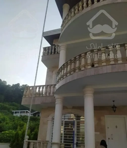 ویلا ۳۳۰ متر شهرک لاکوده