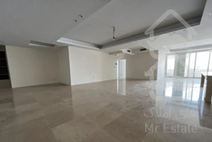 ۱۷۰ متر*لوکیشن دنج*۲ پارکینگ