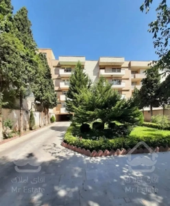 جردن ۱۲۰متر ۱۵ متر تراس