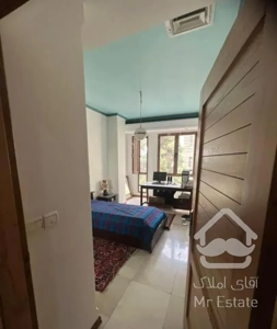 فرمانیه شرقی ۲۴۰ متر رهن و اجاره