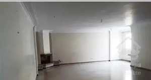 135 متر میدان شریفی