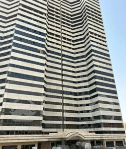 117متر آماده سکونت خرازی c7 c8 (دفتر مقیم شهرک)