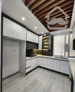 میرداماد، ۸۲ متر، ۲ خواب، بازسازی شده