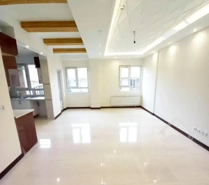 85مترسالن‌پرده‌خور تاپ‌لوکیشن کم‌واحد غرق‌در‌آفتاب