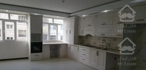 فلکه اول صادقیه 125 متر یکسال ساخت فول