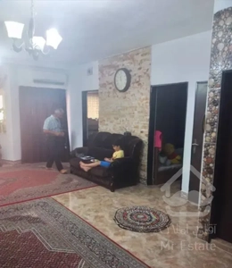 اپارتمان ۱۰۰متری تک واحدی بدون مالک خ معلم