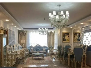 ۱۰۰متر/فول امکانات/ بالای صالحیان /سند تک برگ