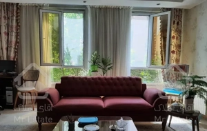 ۹۶ متر /کلا ۱۰ واحد/سند شخصی/نور مستقیم