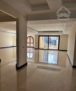 ۲۱۰ متر ۳خواب/دیباجی شمالی/سنبل فول مشاعات