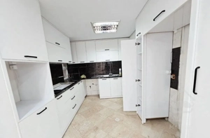 150 متر قلب نیاوران عمار نزدیک پارک ۳ خواب