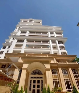 آپارتمان ۴۰۰ متری/۴خواب/۲۰متر تراس/ نیاوران