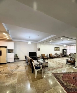 ۱۳۰متر ۲خواب نوساز (قابلیت ۳خواب) همیلا